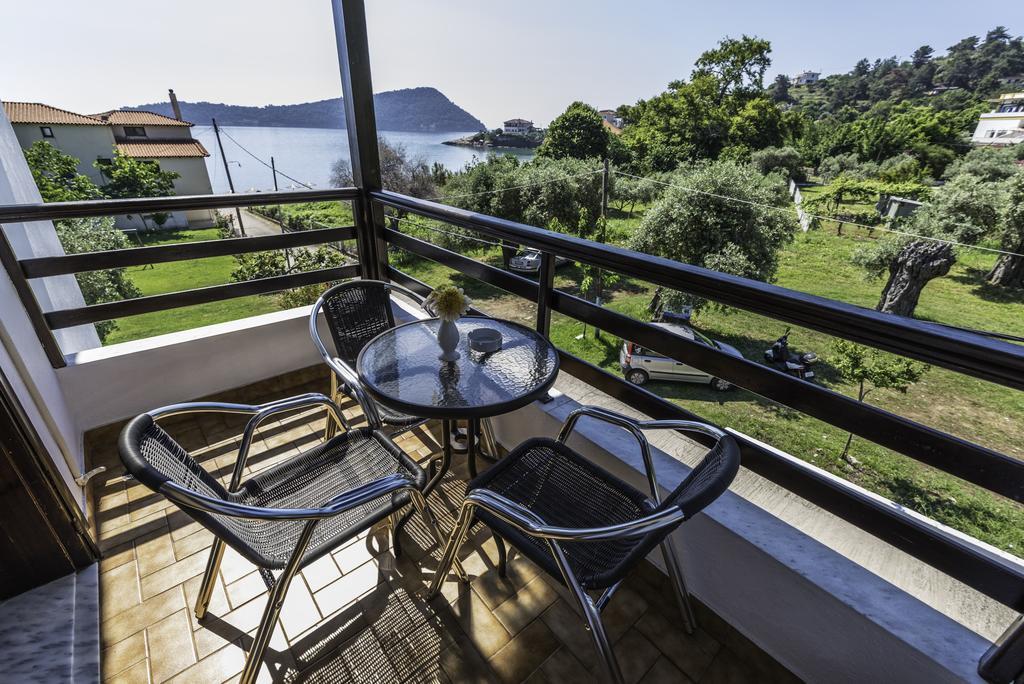 Sylvia Hotel Koinira